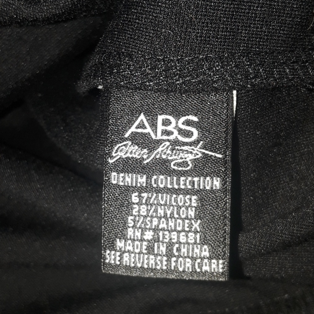 Blouse - Picture 3 of 3